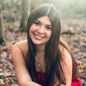 Meet your Posher, Savannah